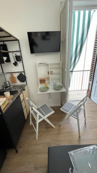Caza' Capo 40Mq Nel Centro Di Palermo Apartman Kültér fotó